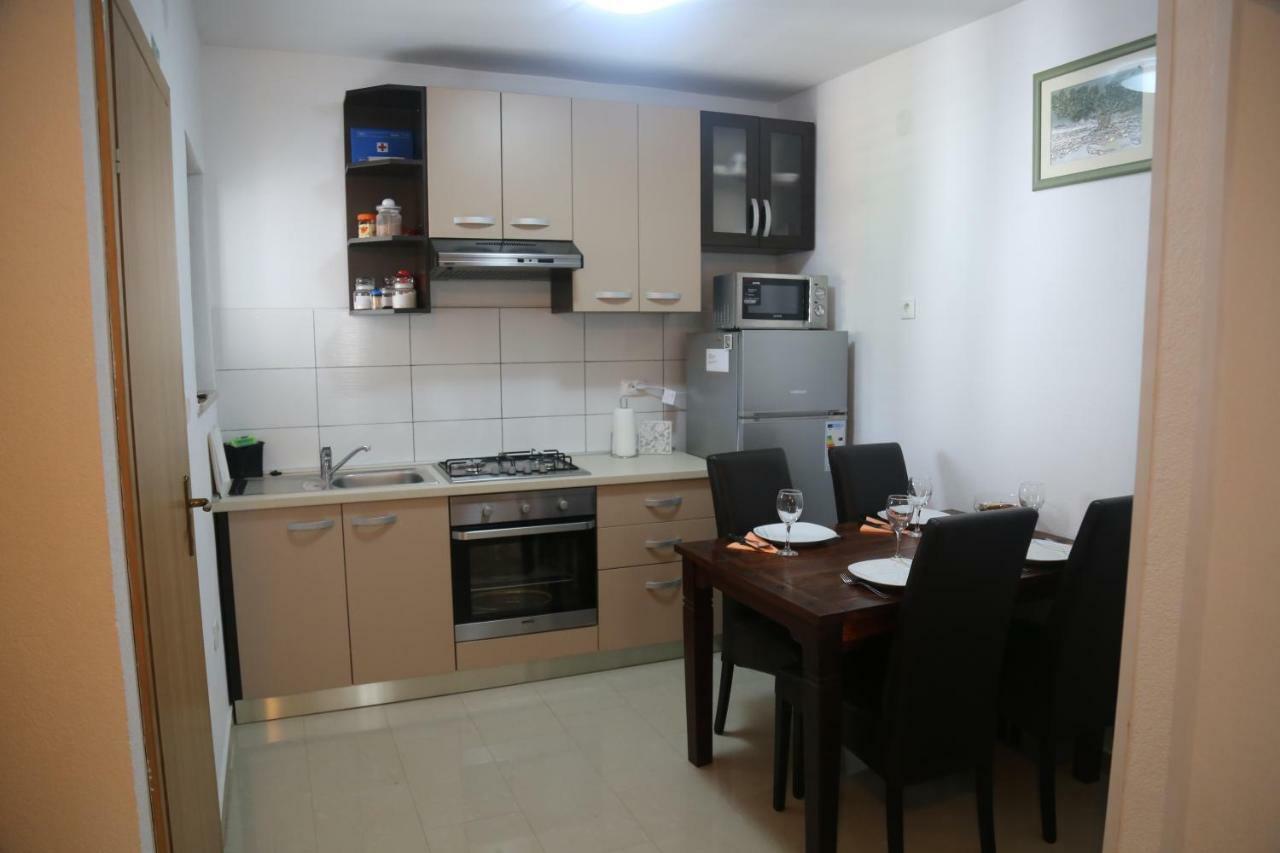 Apartment Drazan Σίμπενικ Εξωτερικό φωτογραφία