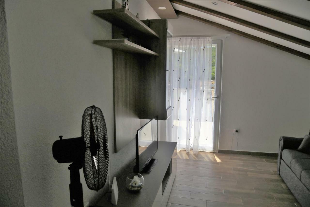 Apartment Drazan Σίμπενικ Εξωτερικό φωτογραφία