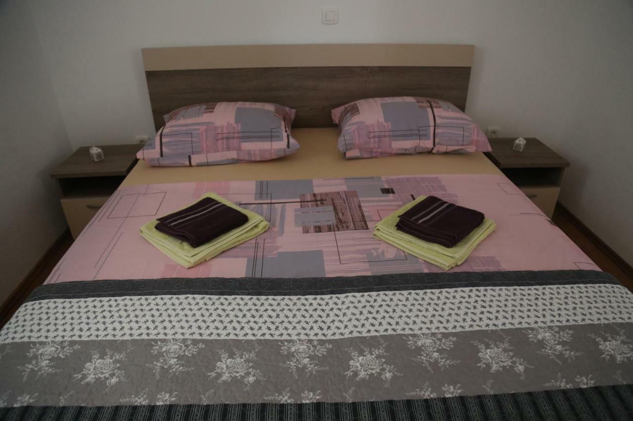 Apartment Drazan Σίμπενικ Εξωτερικό φωτογραφία