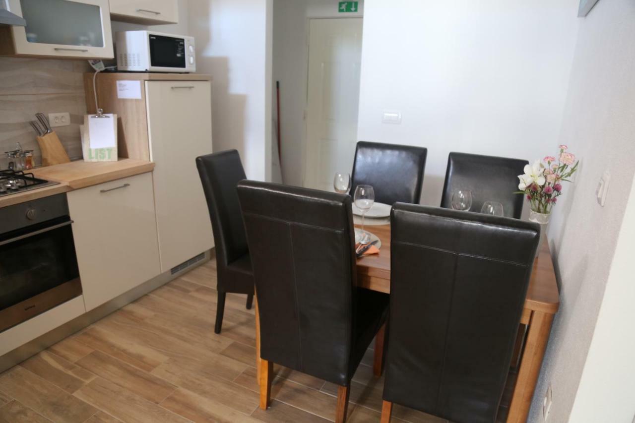 Apartment Drazan Σίμπενικ Εξωτερικό φωτογραφία