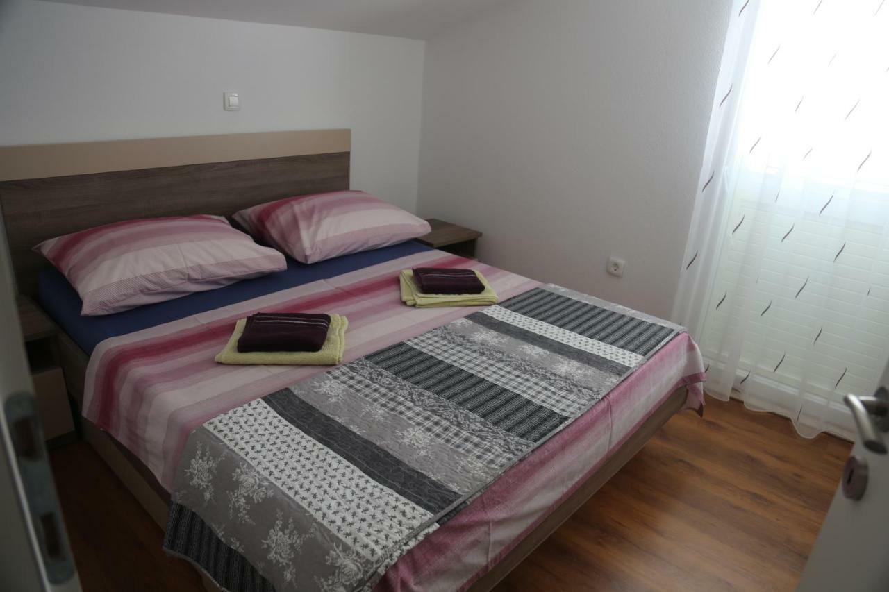 Apartment Drazan Σίμπενικ Εξωτερικό φωτογραφία